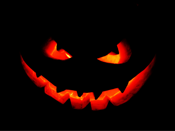 Halloween ohne Ärger: Was bei Streichen, Schäden und Versicherungen wichtig ist Halloween ohne Ärger: Was bei Streichen, Schäden und Versicherungen wichtig ist