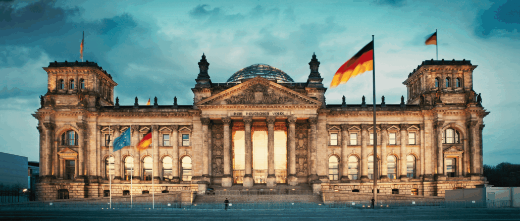 Wer an „Demokratie leben!“ spart, stärkt die Feinde der Demokratie Wer an „Demokratie leben!“ spart, stärkt die Feinde der Demokratie