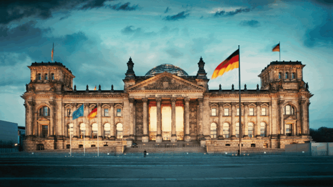 cmg_symbolbilder_ - 2025-10-30T141303.447 Bundestag (über narvikk)