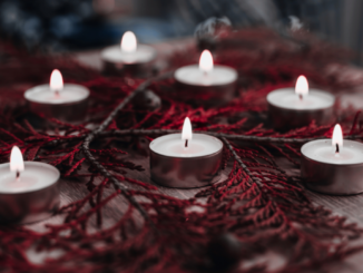 Brandschutz im Advent: So lassen sich Wohnungsbrände im Dezember effektiv vermeiden