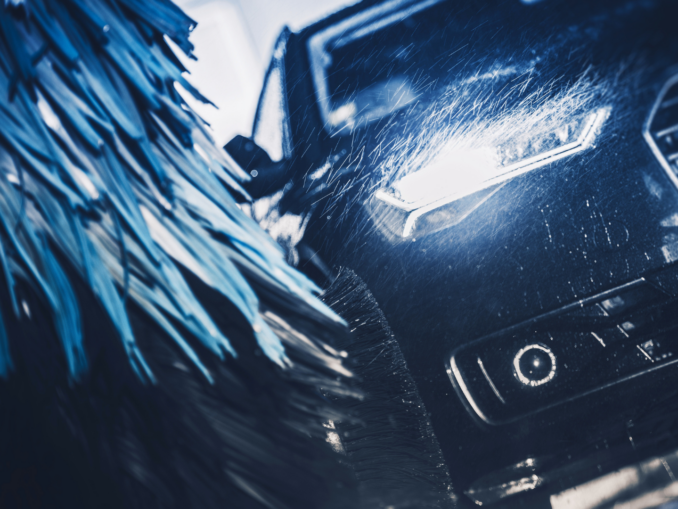 Dreck ist der beste Freund von Rost: Warum der Frühjahrscheck am Auto jetzt nicht warten sollte