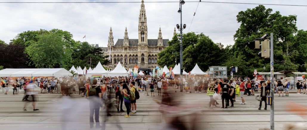 Mozart, Riesenrad und 16.000 Plätze: Wien als Gesamtkunstwerk beim 70. Eurovision Song Contest