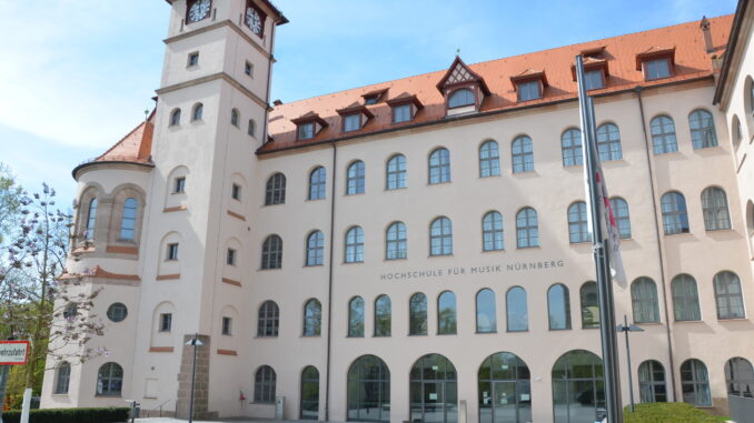 Musikhochschule Nürnberg: Präsident tritt zurück, unabhängige Stelle soll interne Auseinandersetzungen aufarbeiten